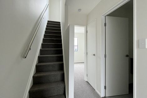 Photo of property in 5/60 Kelman Road, Kelston, Auckland, 0602