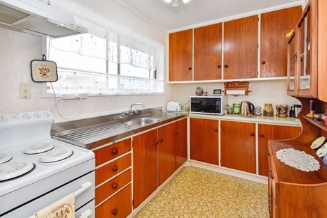 Photo of property in 1/10 Mail Avenue, Weymouth, Auckland, 2103