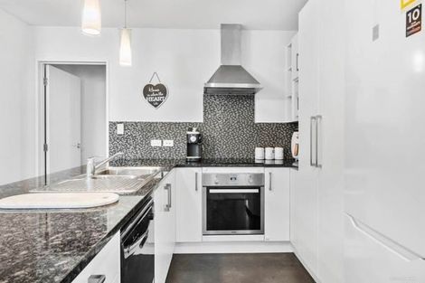 Photo of property in 23 Raithburn Terrace, Pokeno, 2402