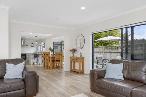 Photo of property in 2 Ranfurly Terrace, Pyes Pa, Tauranga, 3112