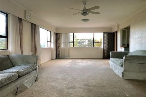 Photo of property in 44 Glendhu Road, Bayview, Auckland, 0629
