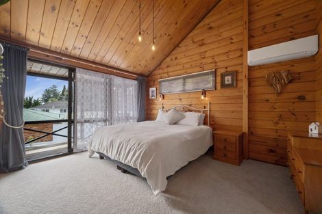 Photo of property in 10 Utuhina Road, Springfield, Rotorua, 3015