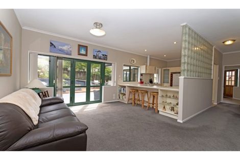 Photo of property in 5 Hoya Court, Henderson, Auckland, 0610