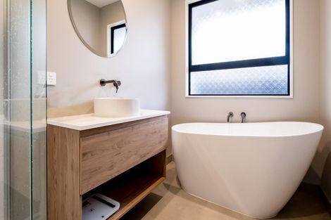 Photo of property in 19 Tara Crescent, Woodend, 7610