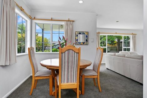 Photo of property in 155 Taylor Street, Cambridge, 3434