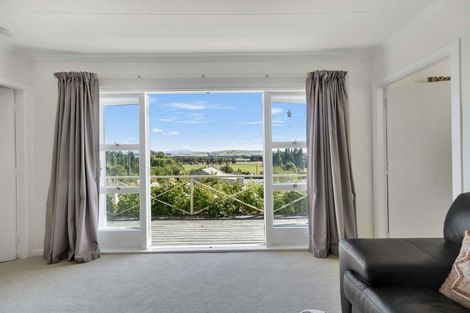 Photo of property in 17 Oxford Street, Waikari, 7420