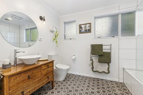 Photo of property in 2 Adventure Drive, Whitby, Porirua, 5024