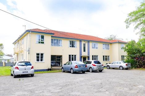 Photo of property in 4/288 College Street, West End, Palmerston North, 4410