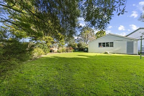 Photo of property in 1 Awatahi Place, Greenhithe, Auckland, 0632