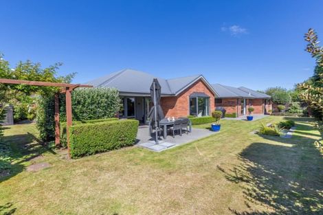 Photo of property in 12 Parkside Crescent, Northwood, Christchurch, 8051