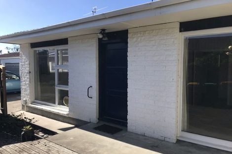 Photo of property in 2/598 Barbadoes Street, Edgeware, Christchurch, 8013