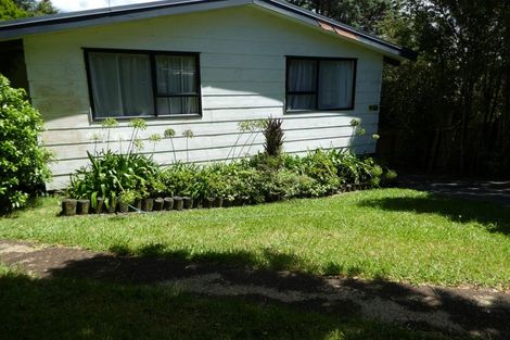 Photo of property in 35 Autumn Avenue, Glen Eden, Auckland, 0602