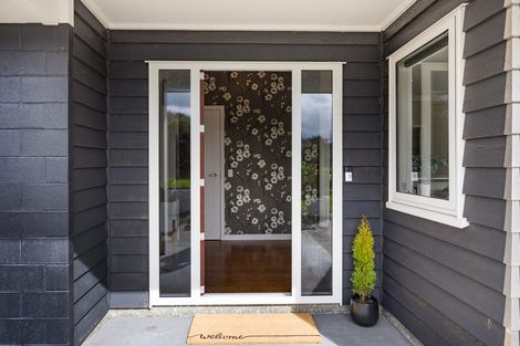 Photo of property in 75 Reid Line West, Feilding, 4777
