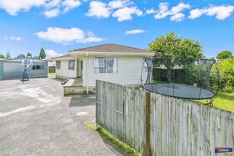 Photo of property in 11 Funnell Place, Manurewa, Auckland, 2102