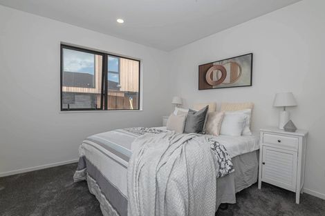 Photo of property in 10 Rockpool Road, Orewa, 0931