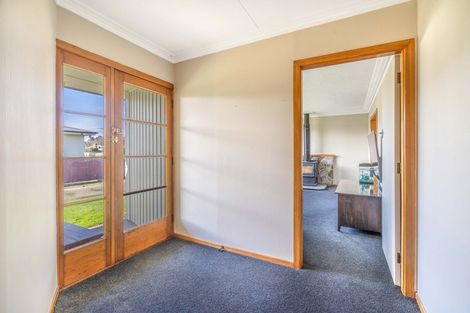 Photo of property in 9 Ballantrae Street, Wallacetown, 9816