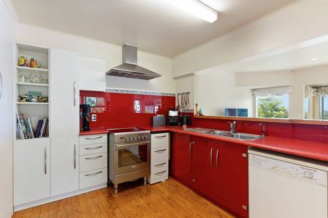Photo of property in 117 Bradbury Road, Botany Downs, Auckland, 2010