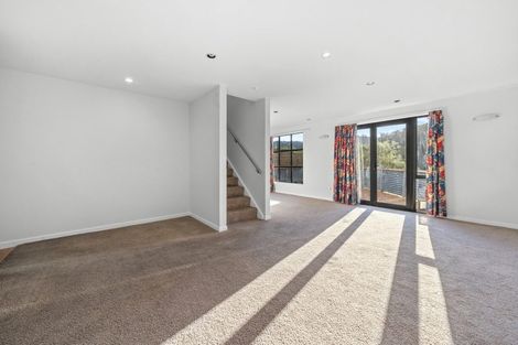 Photo of property in 124b The Ridgeway, Mornington, Wellington, 6021