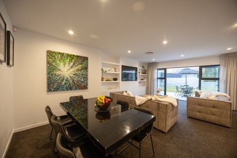 Photo of property in 7 Kanuka Drive, Hokowhitu, Palmerston North, 4410