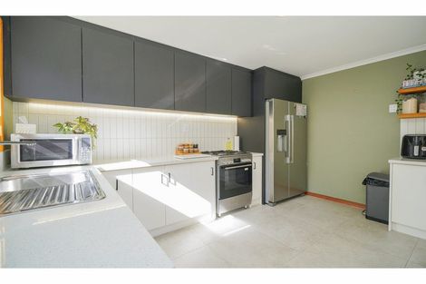 Photo of property in 11 Taiepa Road, Otatara, Invercargill, 9879