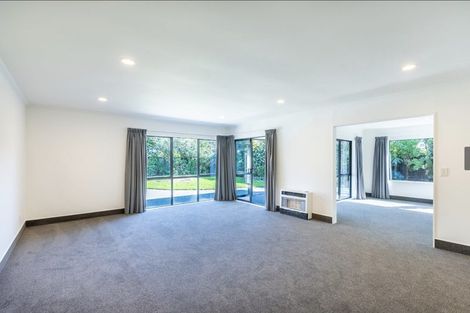 Photo of property in 8 Cedar Drive, Paraparaumu Beach, Paraparaumu, 5032