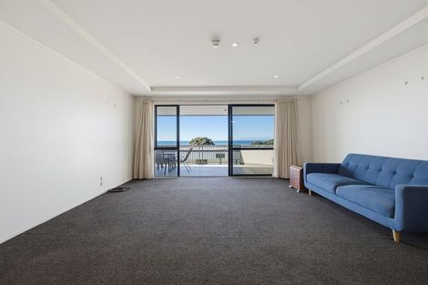 Photo of property in Beachpoint Apartments, 2/5 West End Road, Ohope, 3121