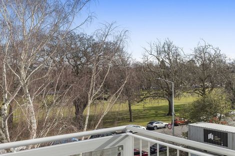 Photo of property in Braemar Apartments, 6/2 Cranmer Square, Christchurch Central, Christchurch, 8013