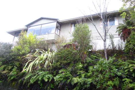 Photo of property in 20 Ivy Terrace, Moana, 7872