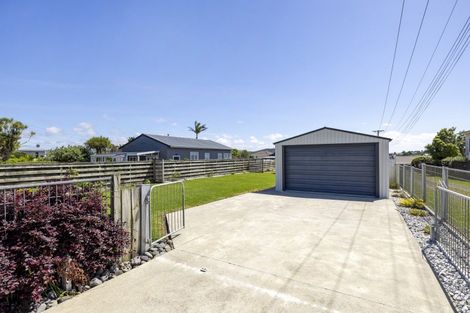 Photo of property in 9 Lorenzen Bay Road, Raglan, 3225