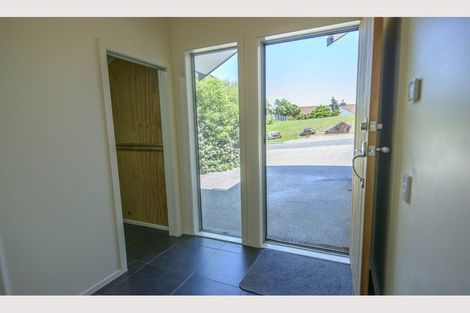 Photo of property in 2 Kowhai Way, Ohakune, 4625