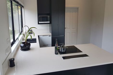 Photo of property in 92b Upper Harbour Drive, Greenhithe, Auckland, 0632