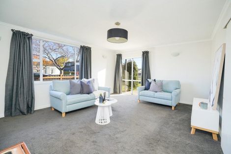 Photo of property in 27 Durham Street, Winton, 9720