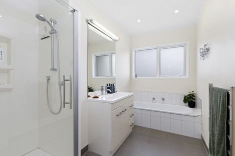 Photo of property in 7 Cassley Crescent, Papakowhai, Porirua, 5024
