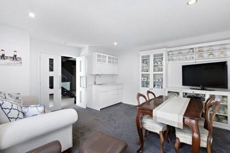 Photo of property in 289 Riverbank Road, Wanaka, 9382