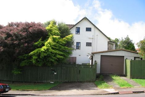 Photo of property in 11 Sungrove Rise, Sunnyvale, Auckland, 0612