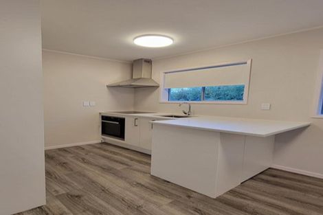 Photo of property in 10/66 Astley Avenue, New Lynn, Auckland, 0600