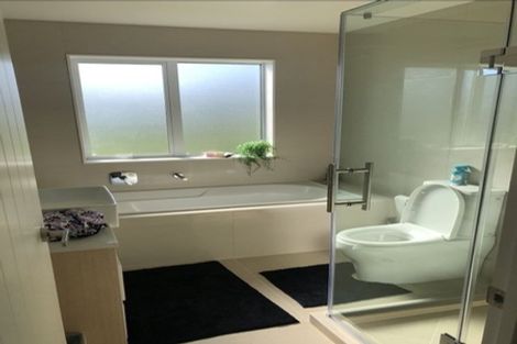 Photo of property in 34 Matahae Drive, Flat Bush, Auckland, 2019