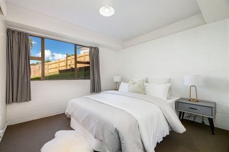 Photo of property in 1/18 Kitewao Street, Northcote, Auckland, 0627