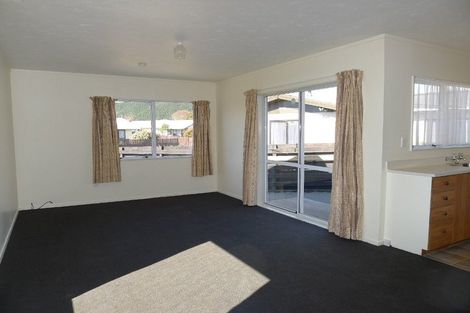 Photo of property in 23 Pukeko Street, Paraparaumu, 5032