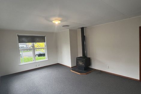 Photo of property in 6 Ayr Place, Hokowhitu, Palmerston North, 4410