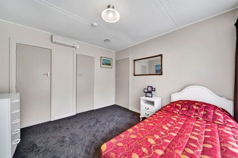 Photo of property in 172 Egmont Street, Patea, 4520