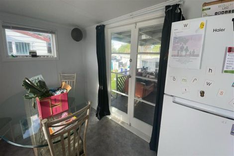 Photo of property in 5 Elm Street, Gonville, Whanganui, 4501