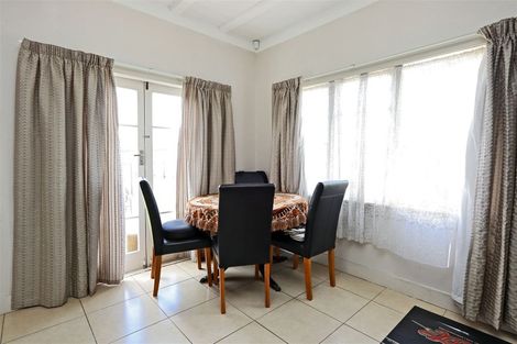 Photo of property in 606 Miller Street, Hastings, 4122