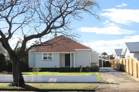 Photo of property in 28 Barker Road, Marewa, Napier, 4110