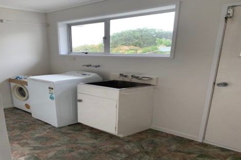 Photo of property in 15 Fyvie Avenue, Tawa, Wellington, 5028