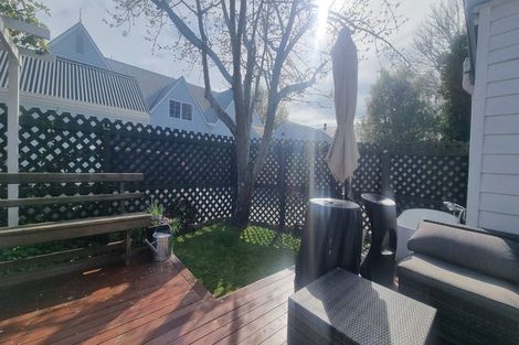 Photo of property in 147a Holly Road, St Albans, Christchurch, 8014
