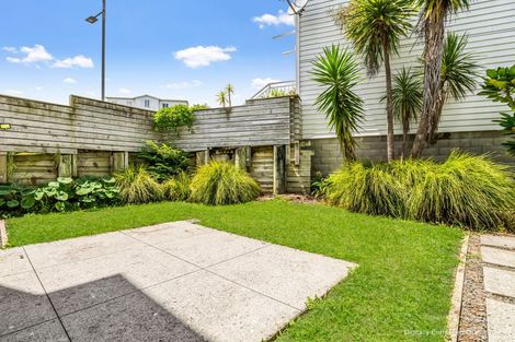 Photo of property in 1 Manawatere Way, Flat Bush, Auckland, 2019
