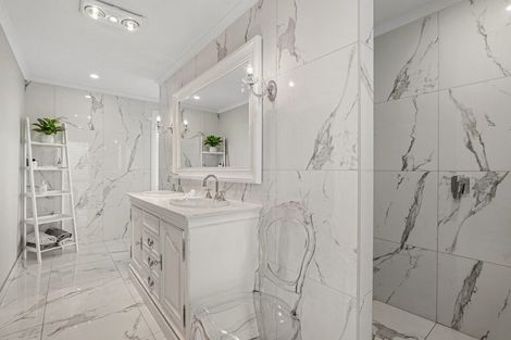 Photo of property in 342 Spur Road, Stillwater, Silverdale, 0993