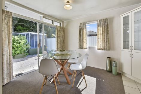 Photo of property in 1 Arthur Place, Opaheke, Papakura, 2113