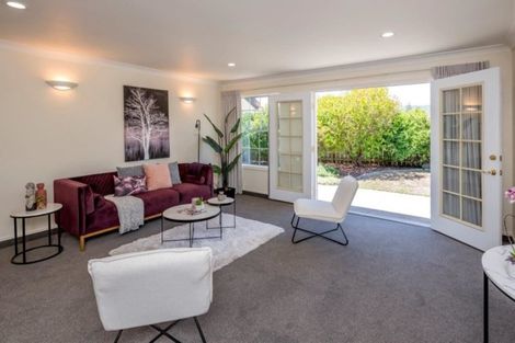 Photo of property in 12 Marewa Place, Waikanae Beach, Waikanae, 5036